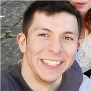 Profesor de materias relacionadas a medicina y matemáticas
